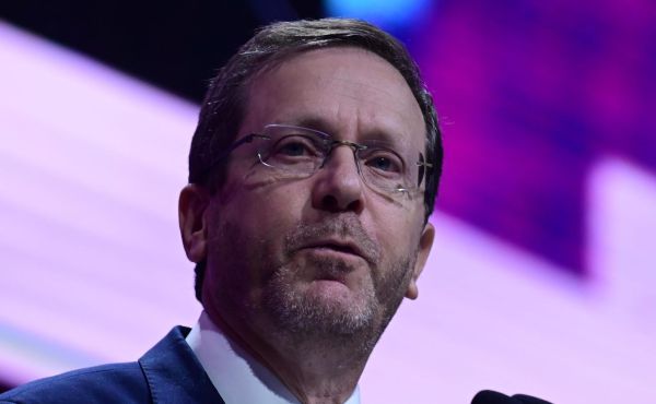 הרצוג על סערת הלהט"ב: "מטריד אותי מאוד"