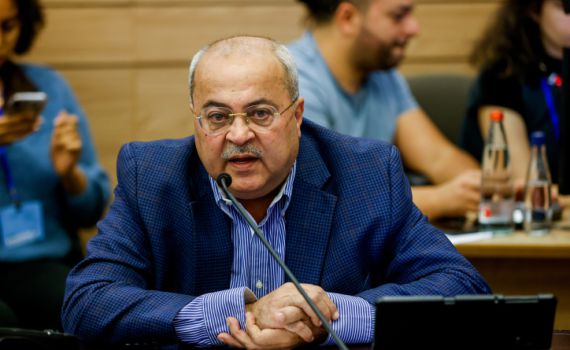 טיבי על "חוק האפליה": גם בסטרוק יטפל רופא ערבי