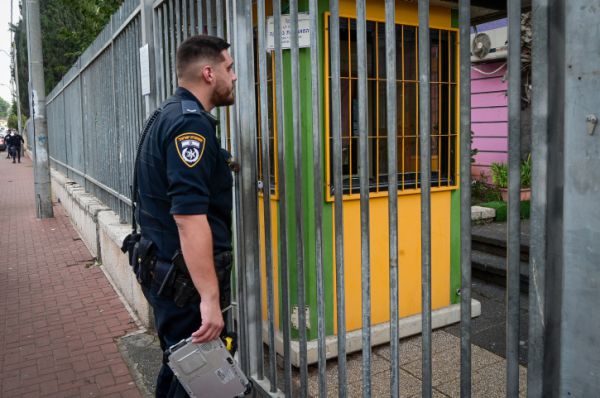 כתב אישום נגד 2 חשודים בדקירה בבית הספר בנתניה