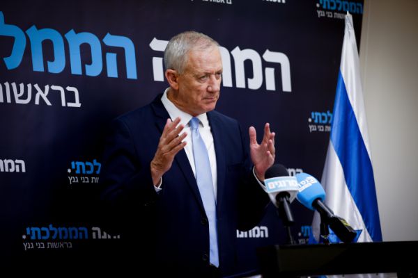 אחרי סיפור הגמילה: בני גנץ בעוד גילוי אישי