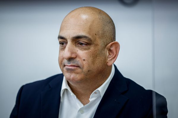 עד התביעה: מרגיש מאוים תחת חרב הפרקליטות