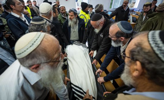 זמני התפילות בשבעה של הרב דרוקמן זצ"ל