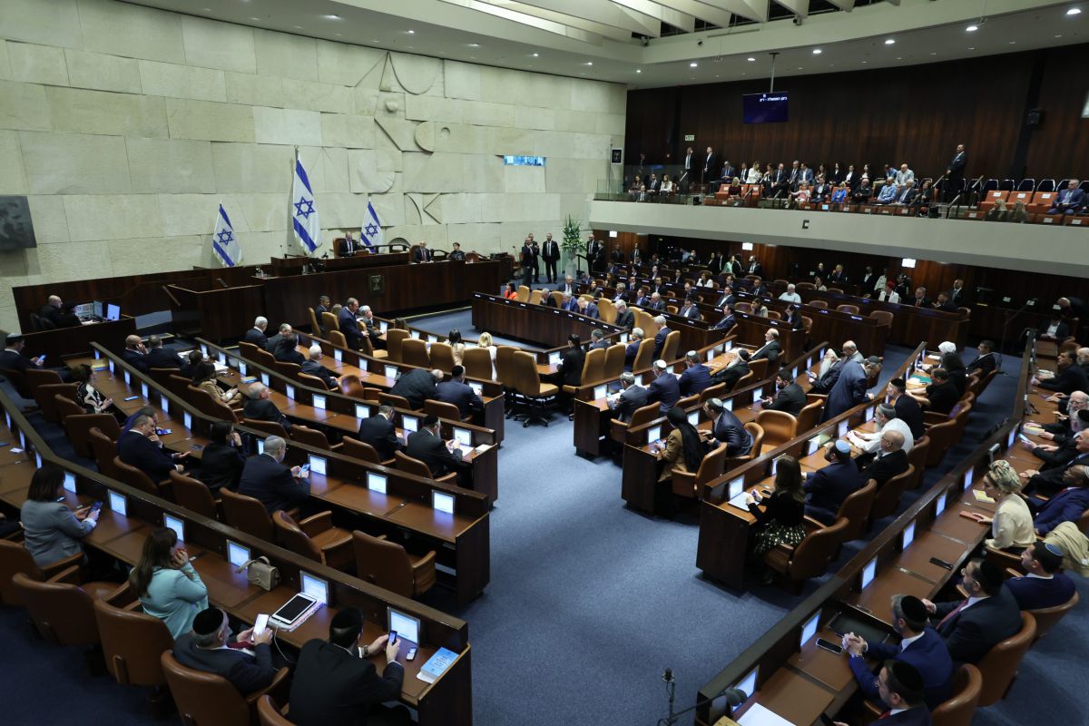 מסתדרים מחדש: כך יישבו חברי הכנסת המליאה