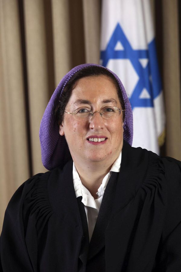 כבוד למגזר: השופטת הסרוגה קיבלה קידום