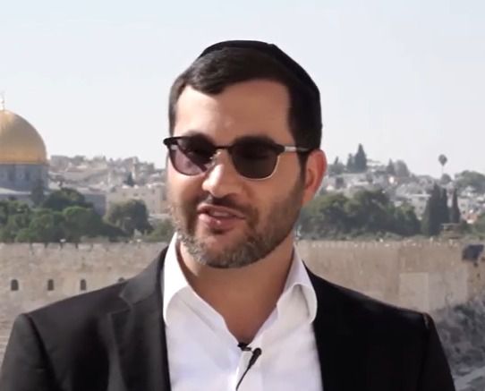 נכדו של הרב עובדיה יוסף מגיב לסערה: "נמאס לי"