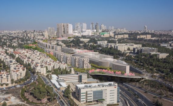 הוועדה המחוזית ממליצה: לאשר את קירוי בגין