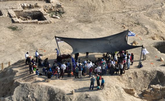 אלפים ביקרו בארמונות החשמונאים בבנימין