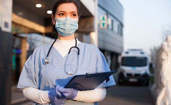 האלימות בבתי החולים: "שלא אתן לך כדור בראש"