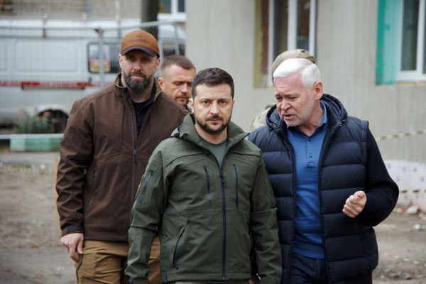 לקראת הפגישה עם ביידן: זלנסקי נחת בוושינגטון