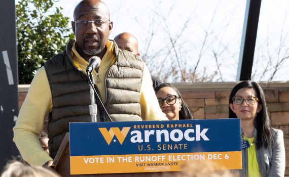 כישלון נוסף לטראמפיזם: וורנק ניצח בג'ורג'יה