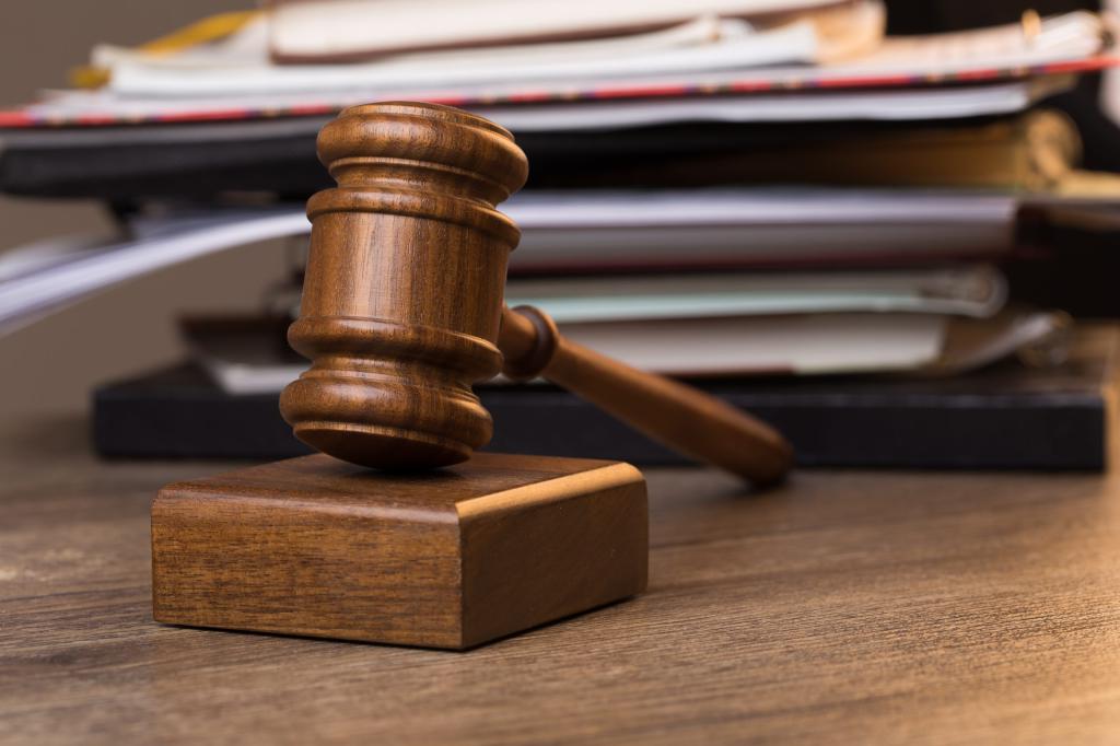 הסנגורים של ראש העירייה נגד הפרקליטות: "עינוי דין"