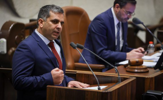 אופיר סופר נגד הרב בני לאו: "מתכוון רק לשקמה ברסלר"