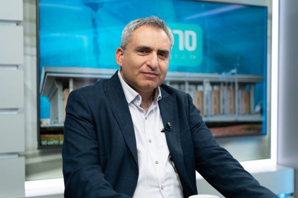 אלקין לסרוגים: 'העולם רואה איך ביידן מתייחס אלינו'