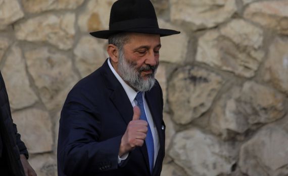 קואליציה במבחן: להיצמד לדרעי או לאידיאולוגיה?