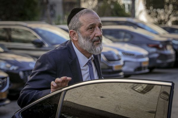 בש"ס הכריעו: אלו המחליפים של אריה דרעי