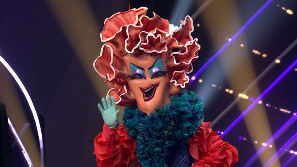 החשיפה החמישית בזמר במסכה: האלמוג – זמר סרוג