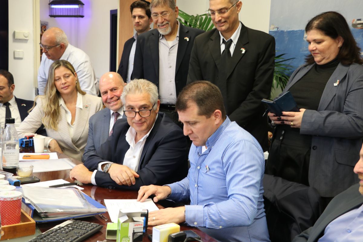 צפו: התגובה הסוערת של בלינקוב להפרטת נמל חיפה