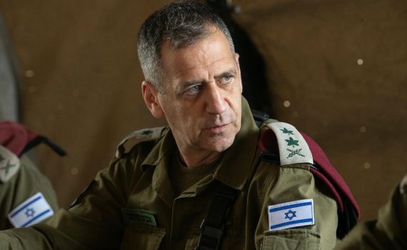 כוכבי בנאום ראשון: "יצטרכו לחקור גם את תקופתי"