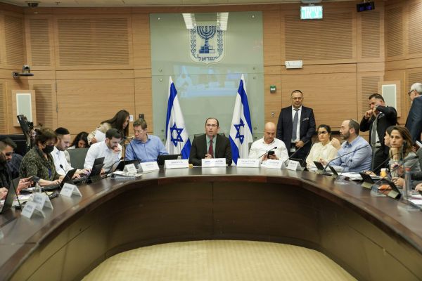 יועמ"שית הכנסת מסתייגת: הליך החוק מעורר שאלות