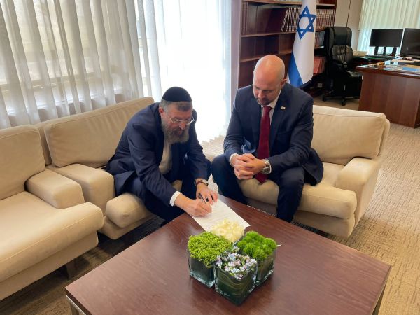 עוד "חוק נורווגי": שני שרי ש"ס התפטרו מהכנסת