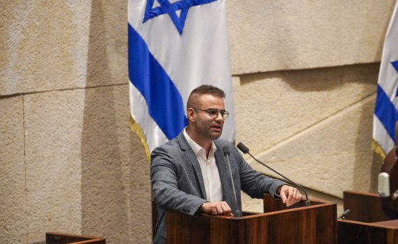 לאחר שאיים על הח"כ: כתב אישום הוגש נגד התוקף