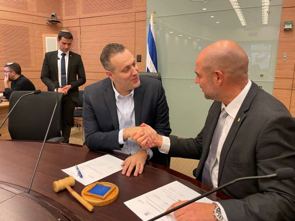 שני שרים מהליכוד התפטרו: שני ח"כים סרוגים ייכנסו