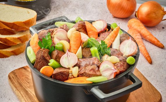 מתכון לקדירת בקר ושורשים חורפית