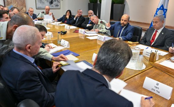 אופס: לשכת ראש הממשלה הפיצה תמונה עם מידע סודי