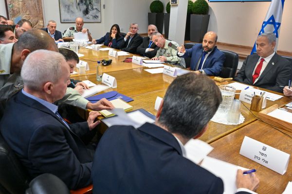 אופס: לשכת ראש הממשלה הפיצה תמונה עם מידע סודי