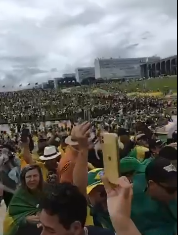 בעקבות הפריצה לפרלמנט: ראש העיר הושעה מתפקידו