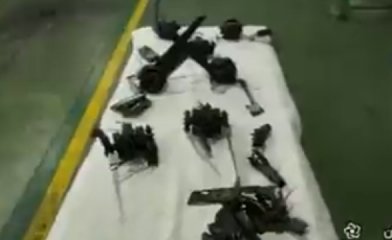 האיראנים חושפים את שרידי המל"טים מהתקיפה | צפו