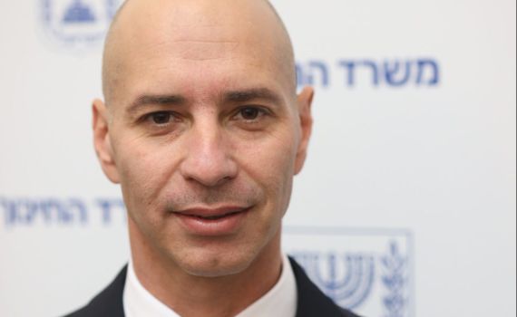 מנכ"ל משרד החינוך: "הקרע לא מאפשר לי להמשיך"