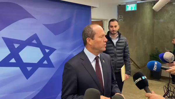 השר ברקת אופטימי: "בשורות טובות בקרוב"