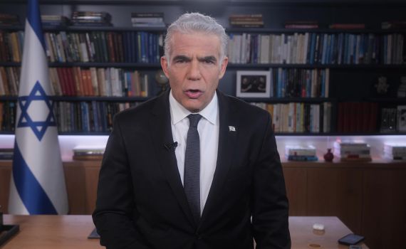 לפיד מגיב ללוין: "נלחם נגד הטירוף הזה בכל כוחנו"