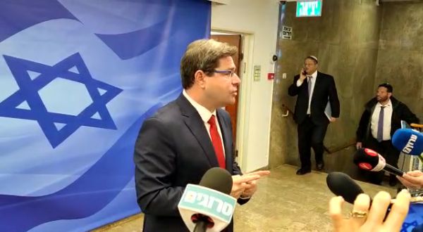 השר מתריע: "רצח פוליטי זה עניין של זמן"