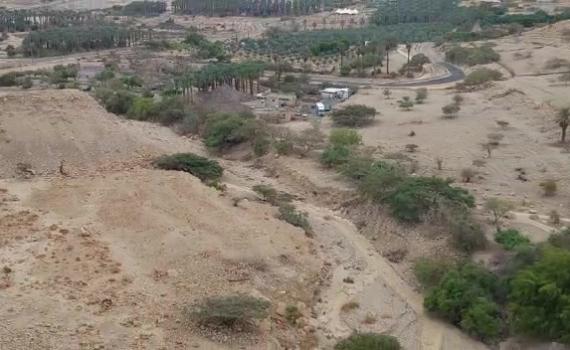 תיעוד מרהיב: נחל דוד זורם לים המלח