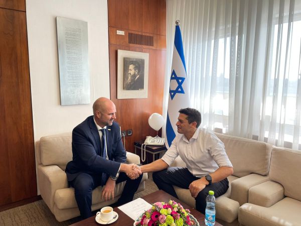 נורווגי רביעי בליכוד: עמיחי שיקלי התפטר מהכנסת