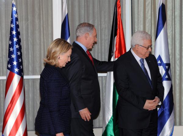 קריב: נתניהו הניף דגל פלסטין בבית ראש הממשלה