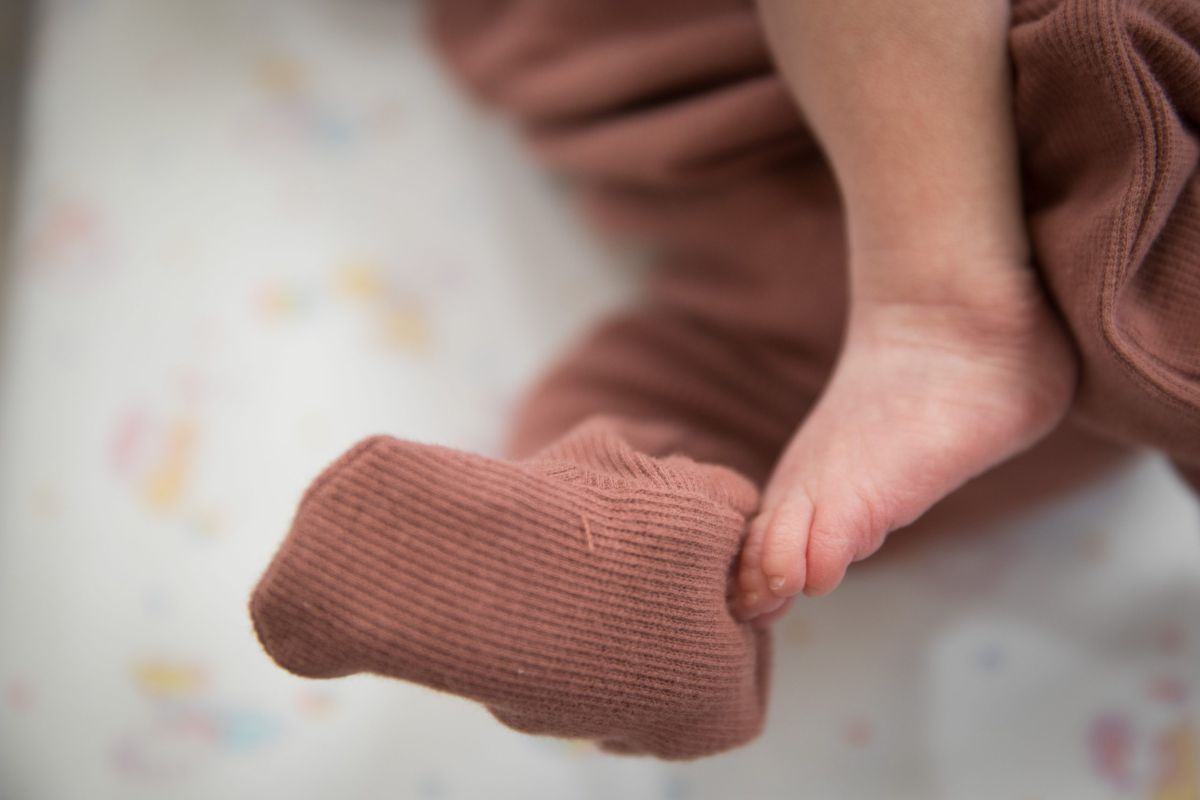 תגידו מזל טוב: הדוגמנית הפכה לאמא בגיל 51