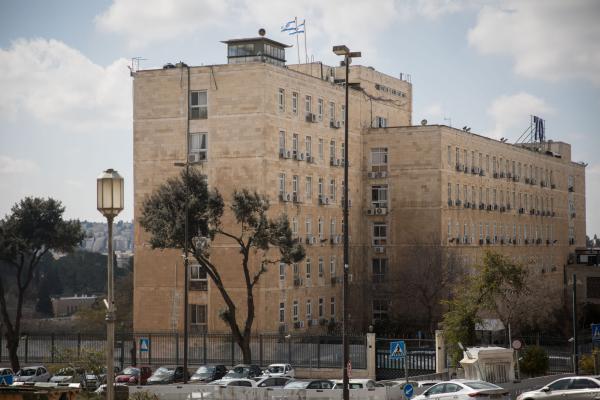 נתניהו בדרך לקהיר? בלשכת ראש הממשלה מכחישים: "לא נמצא שם"