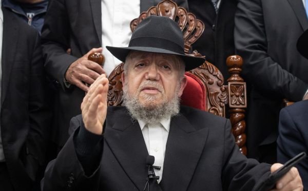 הרב מאזוז: "השופטים רוצים להרוס את יהדות ספרד"