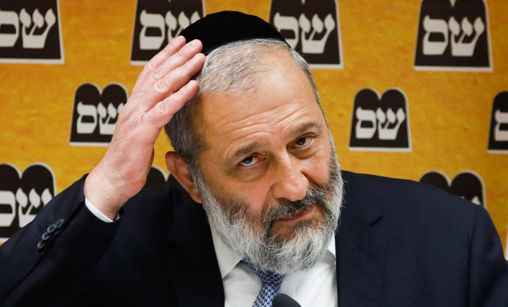 הכתב החרדי זועם: "בא לי להקיא על בכירי ש"ס"