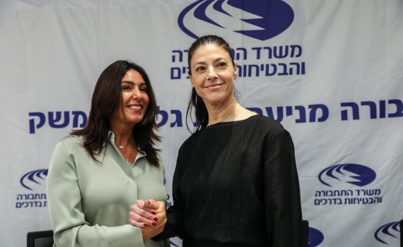 מפלגת העבודה: שרגב תסיים לשחק עם הצבעים