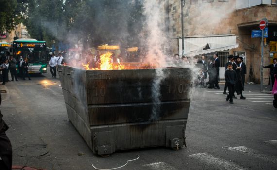 פצועת ההפגנה מירל דז'לובסקי שוחררה לביתה