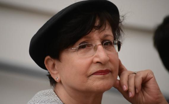 רבנים נגד עדינה בר שלום: "מסלפת את דעת התורה"