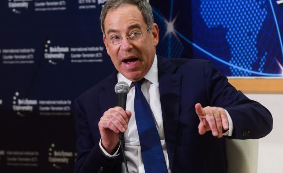 שגריר ארה"ב: "לא נכפה החלטות על הממשלה"