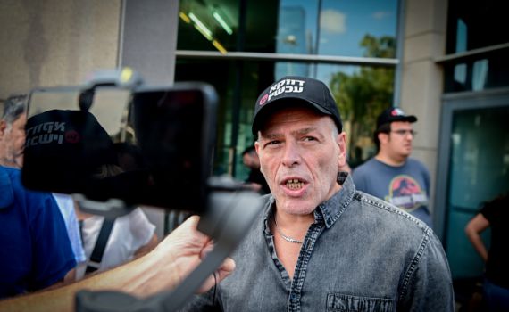 אראל סג"ל השתולל בשידור ונטש באמצע ראיון. האזינו