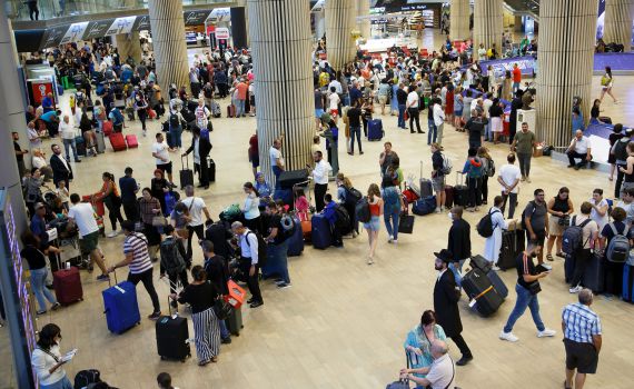 הצהרת תובע נגד 4 חברות פרשת "המזוודות הוורודות"
