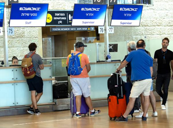 המשטרה על הפקרת התינוק בנתב"ג: פייק ניוז