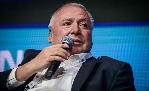 לאחר שתקף את המפכ"ל: אמסלם ושבתאי שוחחו